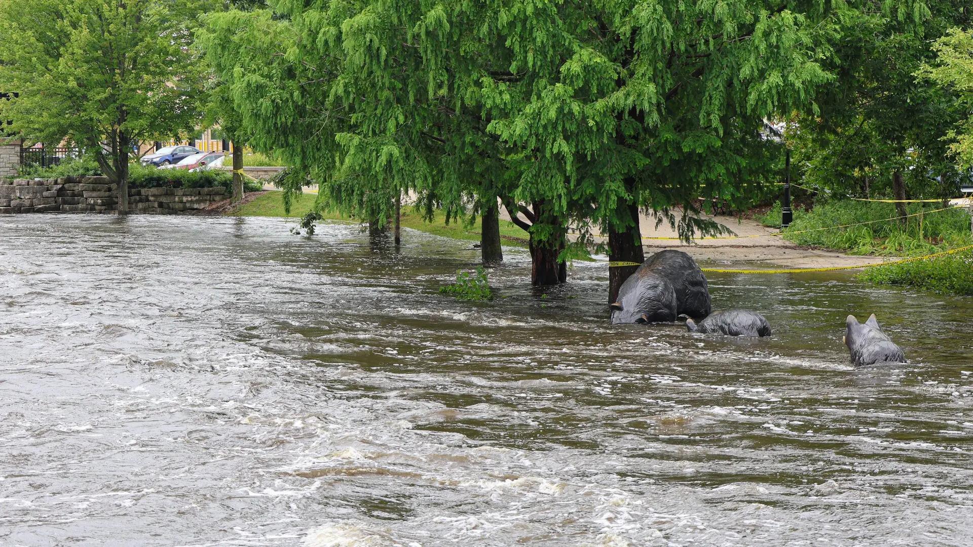 Milwaukee’s Flood Emergency, Property Assessed and Aid